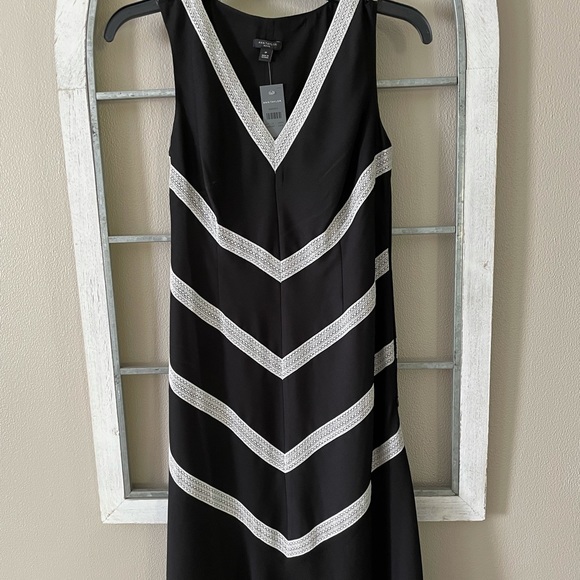 Ann Taylor midi dress - Picture 3 of 3